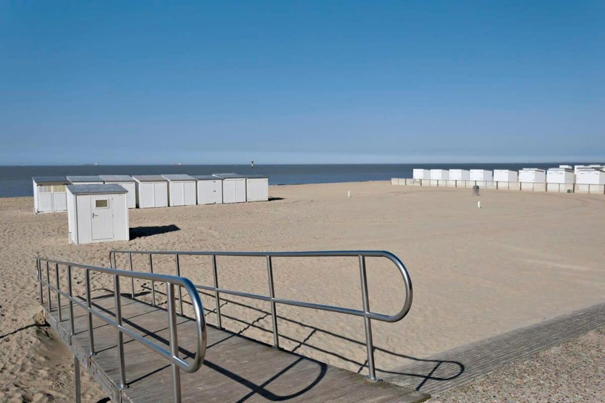 Huswell - Beautiful And Spacious Studio With Side Seaview Knokke-Heist Dış mekan fotoğraf
