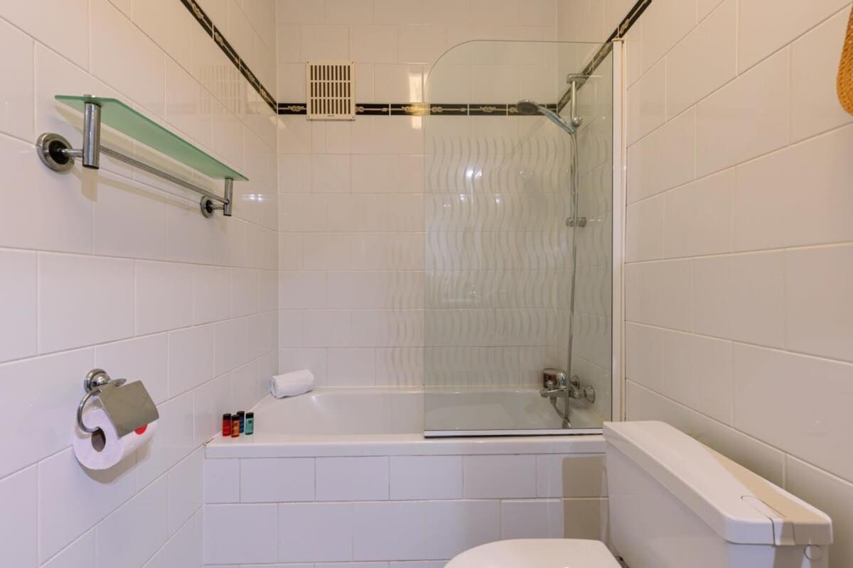 Huswell - Beautiful And Spacious Studio With Side Seaview Knokke-Heist Dış mekan fotoğraf